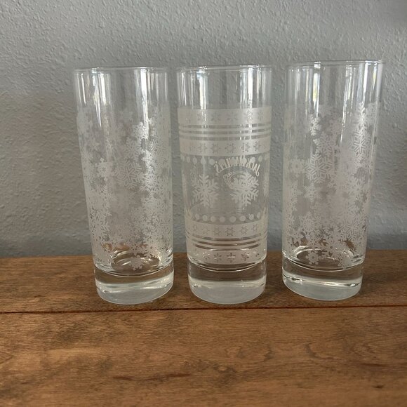 Jack Daniels Old No 7 Brand Highball Glass Etched Snowflakes Winter Set of 3 - Picture 2 of 6
